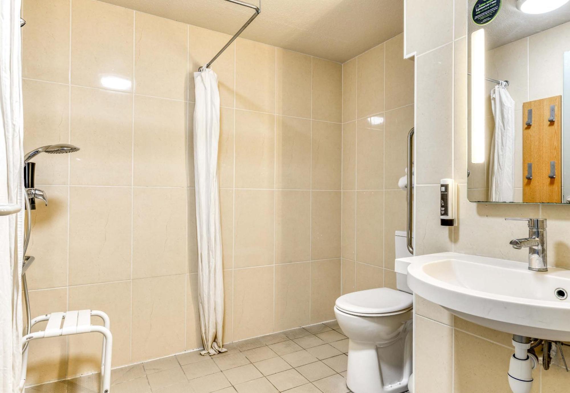 B&B Hotel Narbonne 1 Εξωτερικό φωτογραφία
